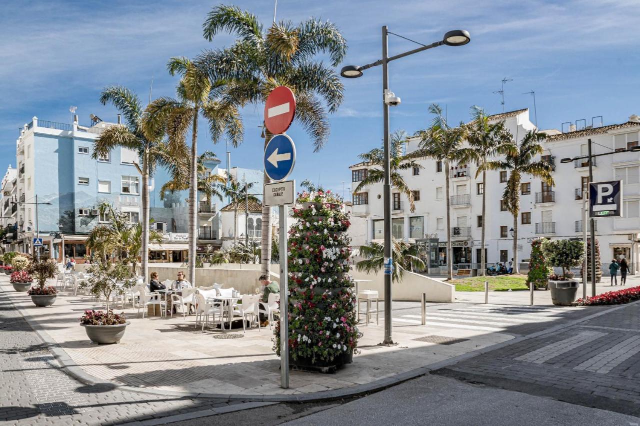 Seaclub Suites Estepona By Roomservices מראה חיצוני תמונה