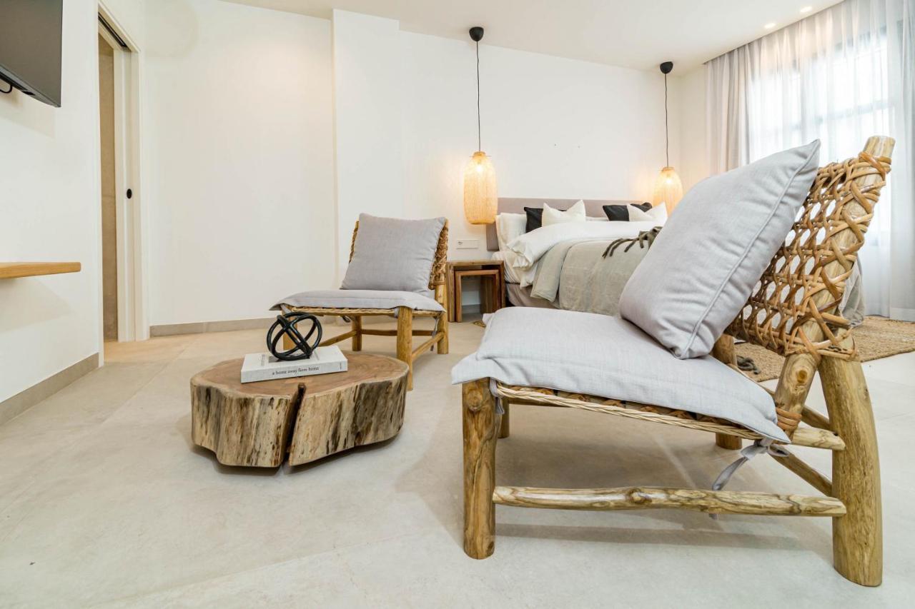 Seaclub Suites Estepona By Roomservices מראה חיצוני תמונה
