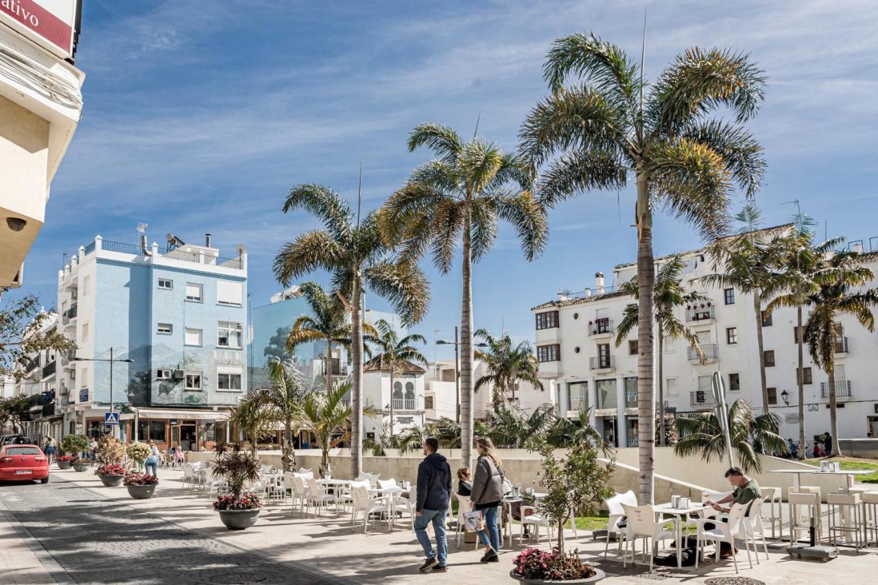Seaclub Suites Estepona By Roomservices מראה חיצוני תמונה